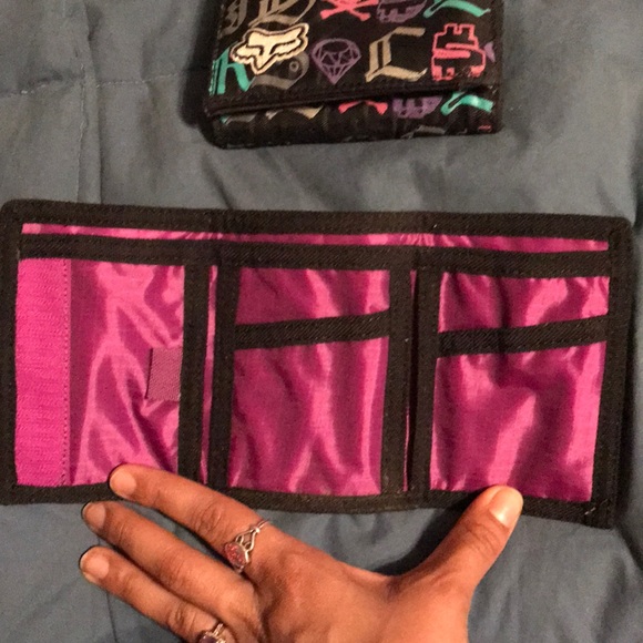 FOX Wallets - Picture 3 of 3
